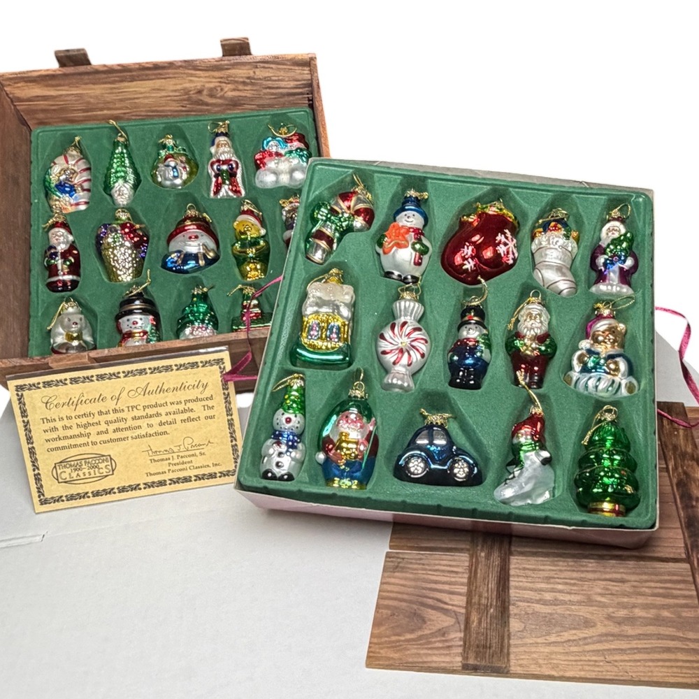 Vintage Thomas Pacconi Museum Series 30 Glass Christmas Ornaments Wood Crate